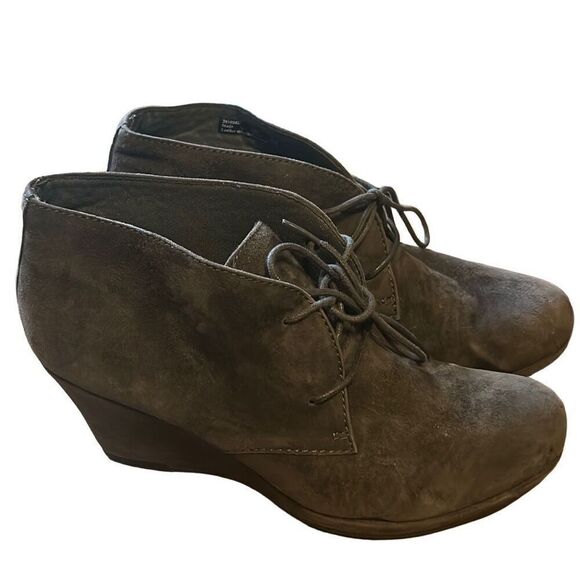 Clarks Collection Boots Wide Wedge Heels Ankle Booties‎ size 10 - Picture 1 of 8